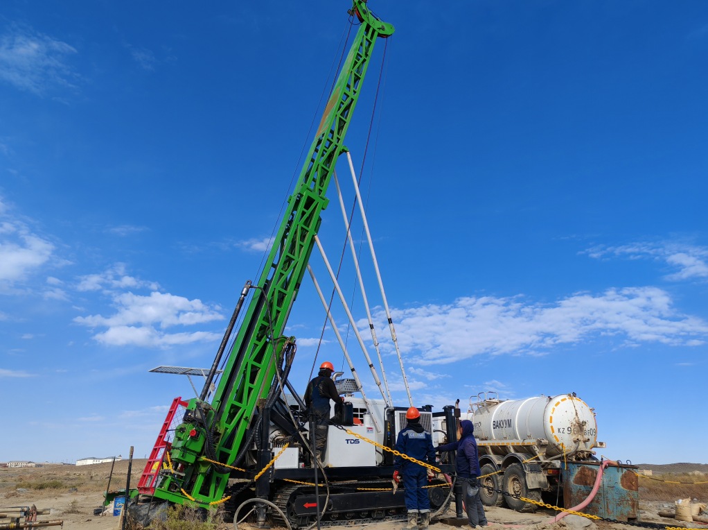 Crawler drilling rig in field operation